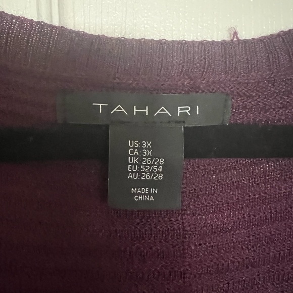 Tahari Light Weight Sweater, plum colored, size 3X - Picture 3 of 3